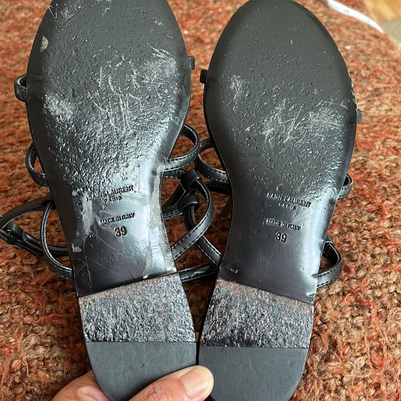 SOLD❤️Authentic Saint Laurent Black Cassandra Sandal - Picture 4 of 11